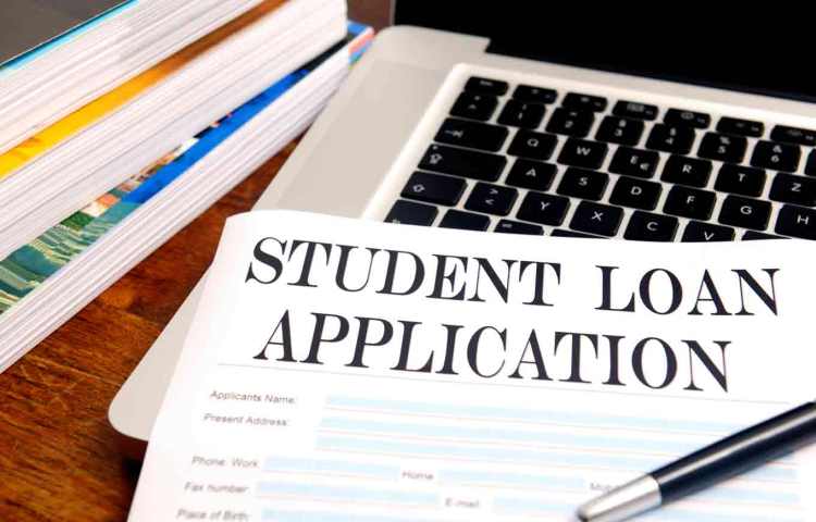 student-loans-double-iStockphoto
